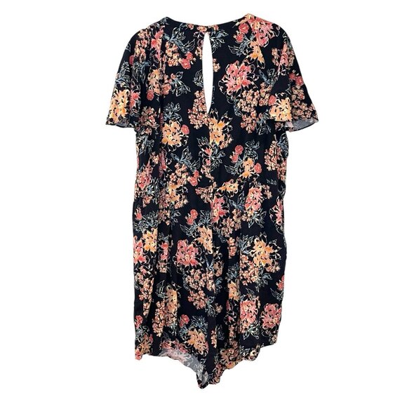 Torrid Navy Blue Floral V‎ Neck Button Front Romper Women’s Plus Size 2X NO BELT - Picture 3 of 7